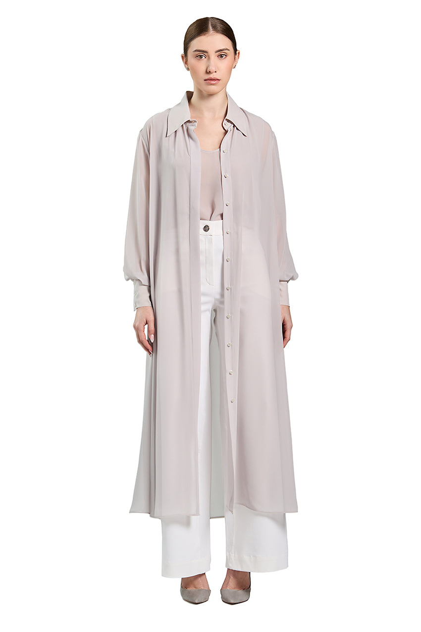  Whether you're headed to the office or having weekend brunch with friends, this Long-Sleeve Maxi Shirtdress from JUNA will be a go-to pick for everyday wear. This collared long-sleeve maxi shirtdress with side slits add pretty movement as you take on the day. The lightweight fabric offers cool comfort, while the button-down front offers ease of wear. 