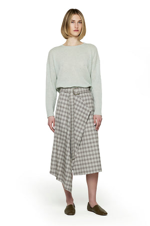 A modern refresh to our timeless wrap skirt, this flowy style is cinched with a D-ring buckle belt.